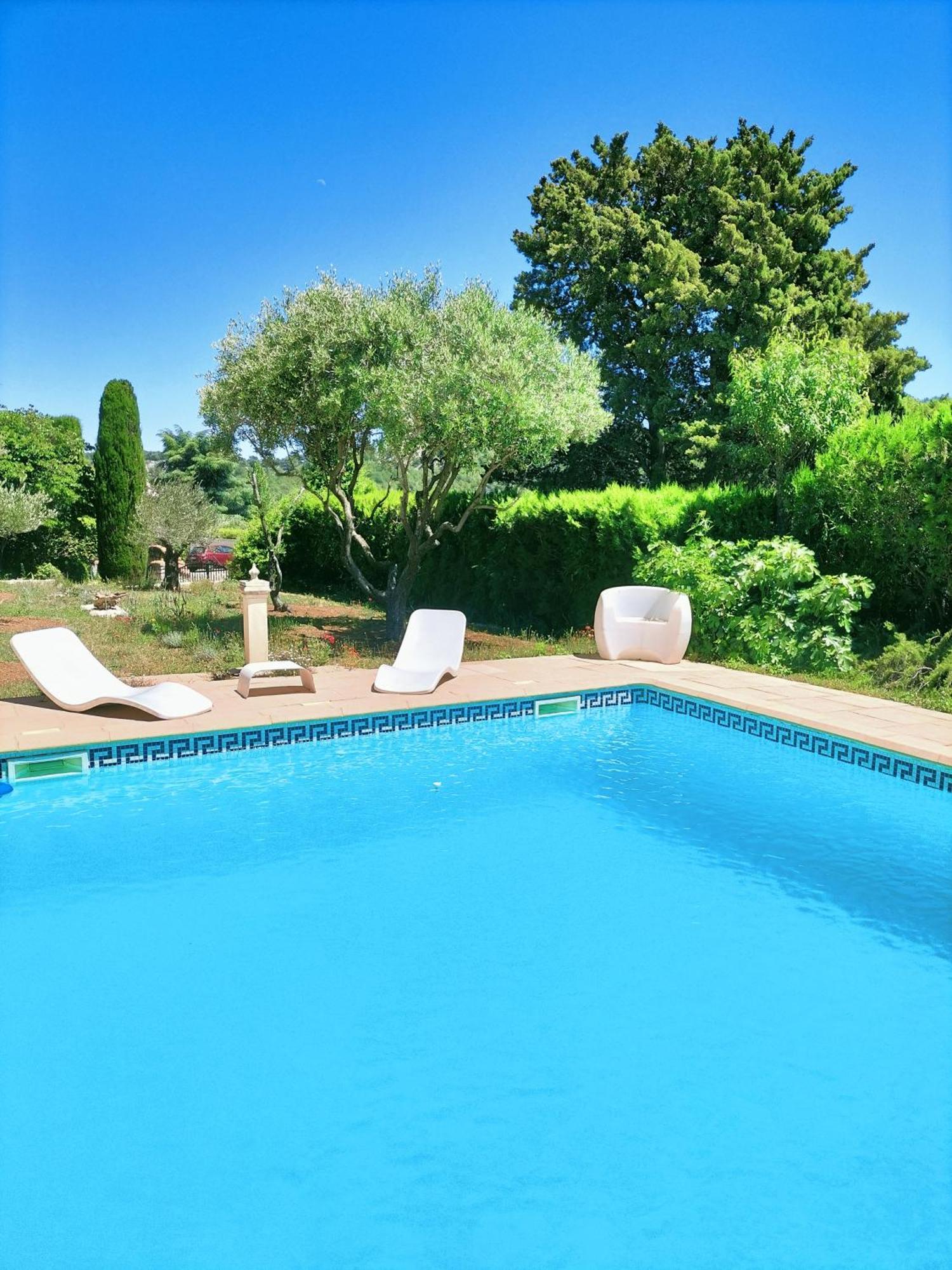 Vacances Carnoux-en-Provence Exteriér fotografie